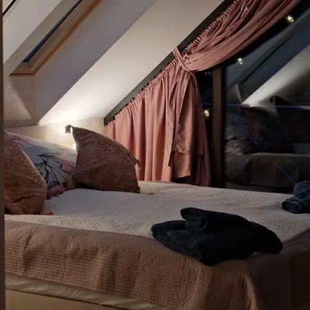 Siedlisko Pod Debem Prázdninový dům Udzierz
